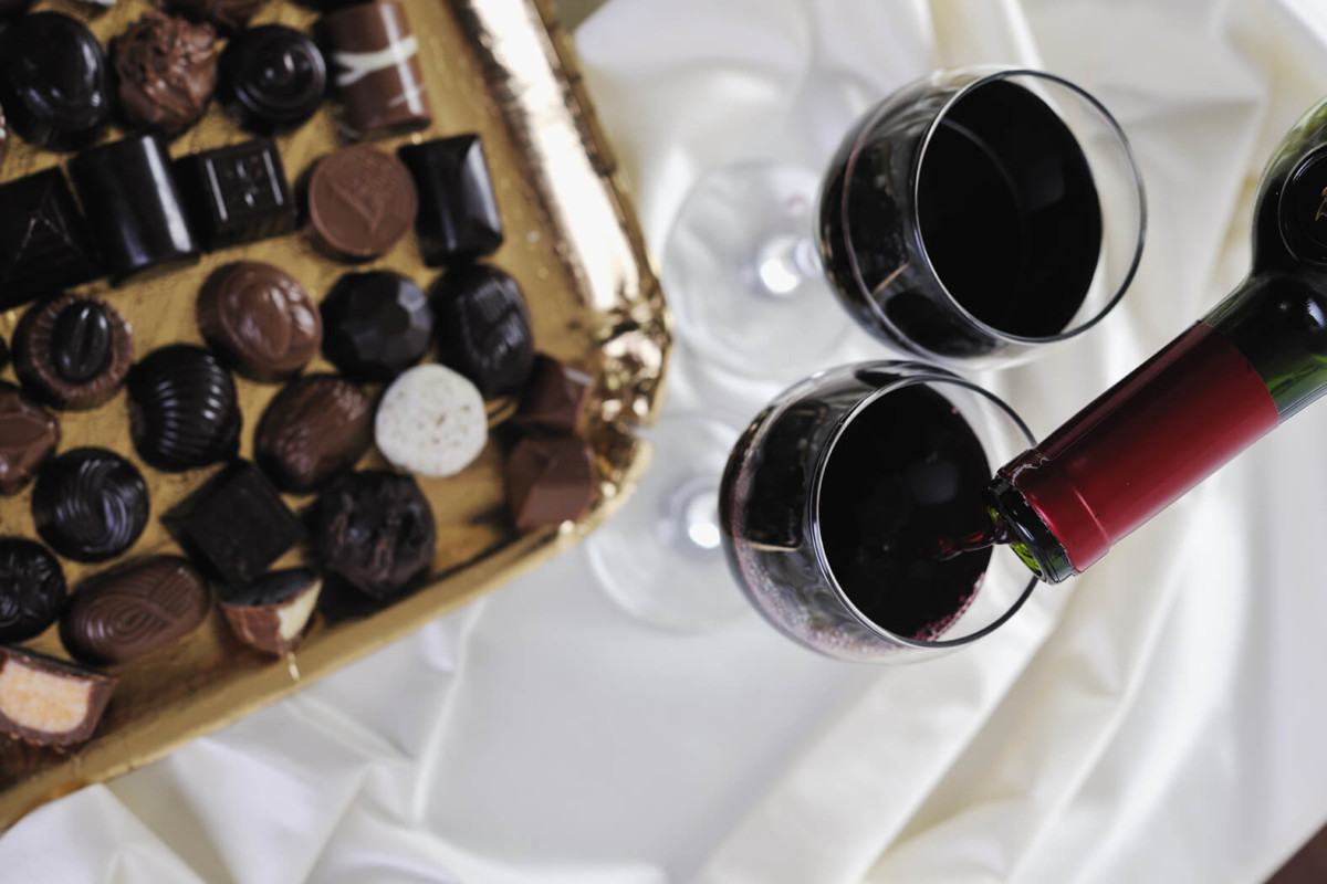 verf gewoon knop Wijn en chocolade: het (niet zo) verrassende huwelijk - Vino.be